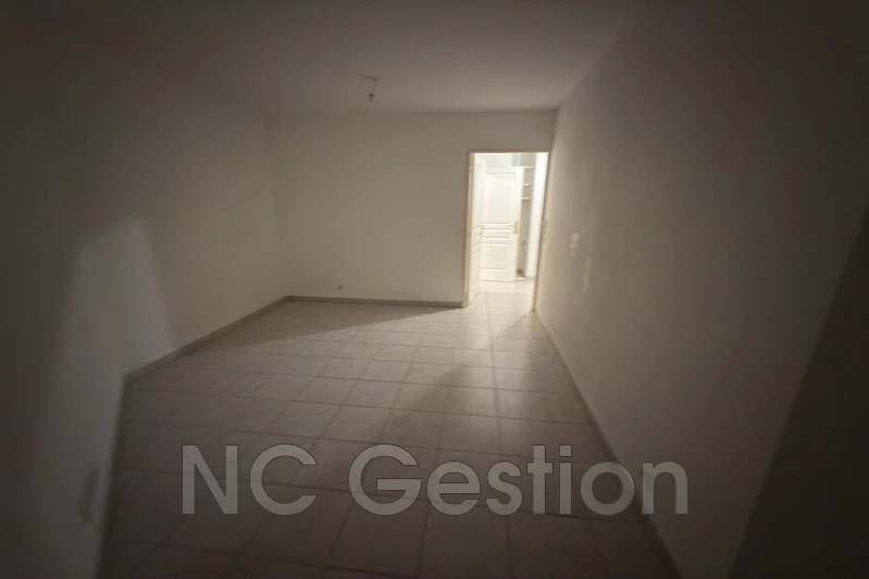 Location appartement Vallauris  Location appartement Vallauris