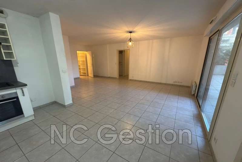 Location appartement Vallauris  Location appartement Vallauris