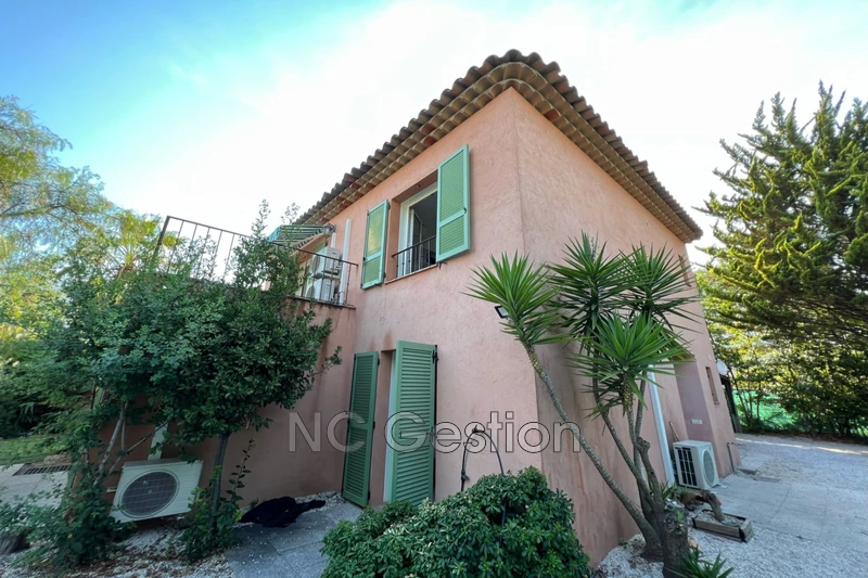 maison  5 rooms  Antibes   133 m² -   
