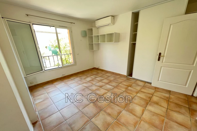 Location villa Antibes  
