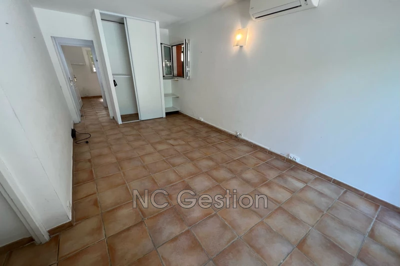 Location villa Antibes  