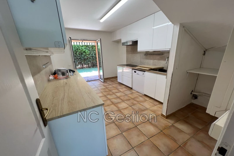 Location villa Antibes  