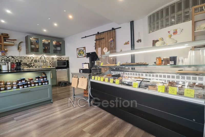 locauxvente  Antibes Centre-ville  30 m² -   
