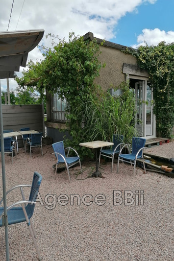 Professionnel local commercial Droiturier  