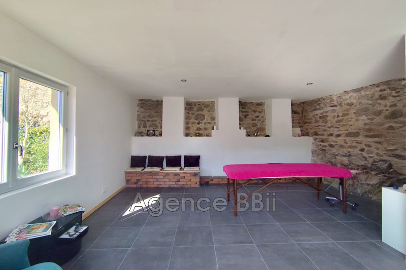 Vente maison d'hôtes Saint-Priest-la-Roche  