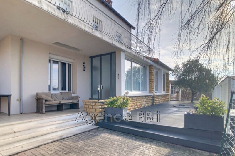 Maison Chauffailles Chauffailles,   achat maison  7 chambres   302&nbsp;m&sup2;