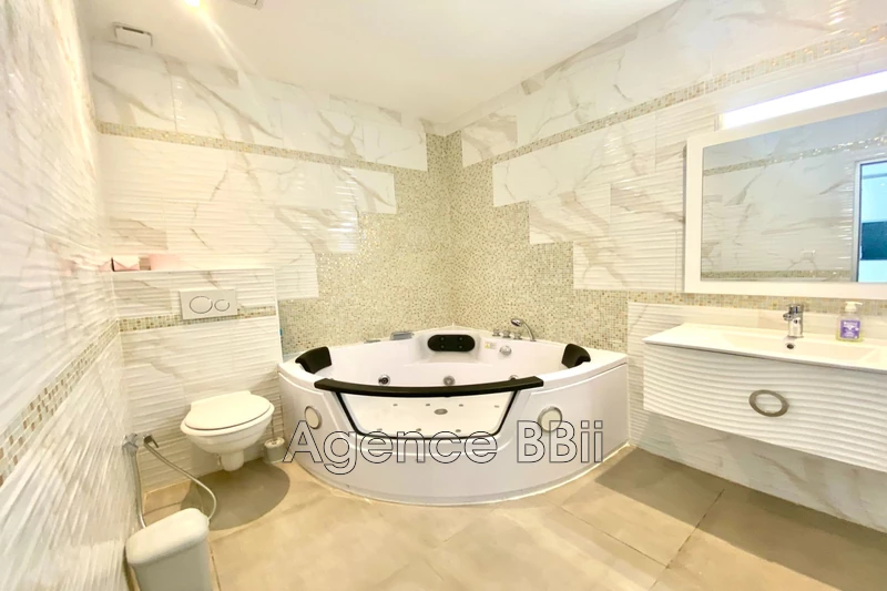 Vente villa contemporaine Mougins  