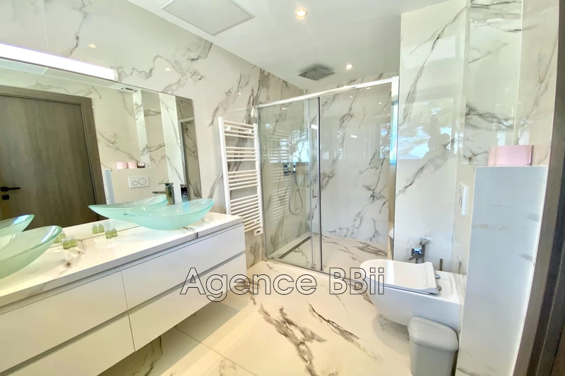 Vente villa contemporaine Mougins  