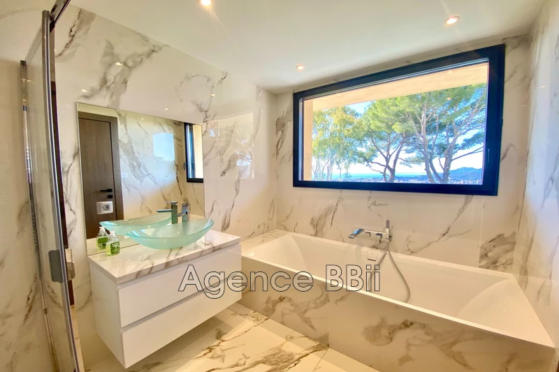 Vente villa contemporaine Mougins  