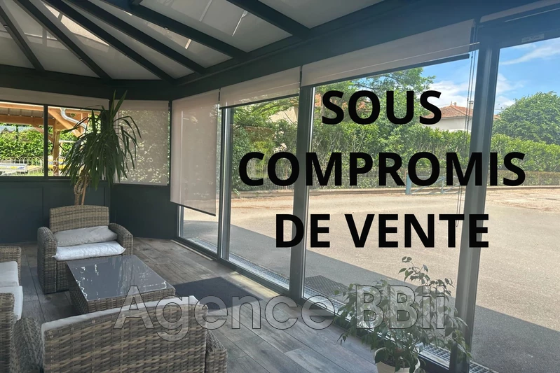 Maison Pouilly-sous-Charlieu Pouilly sous charlieu,   achat maison  2 chambres   116&nbsp;m&sup2;