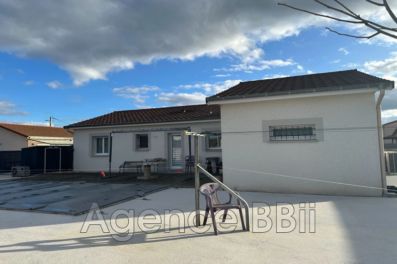 Vente maison récente Ouches  