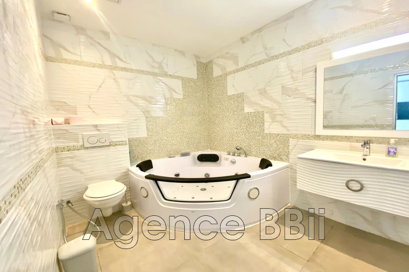 Vente villa contemporaine Mougins  