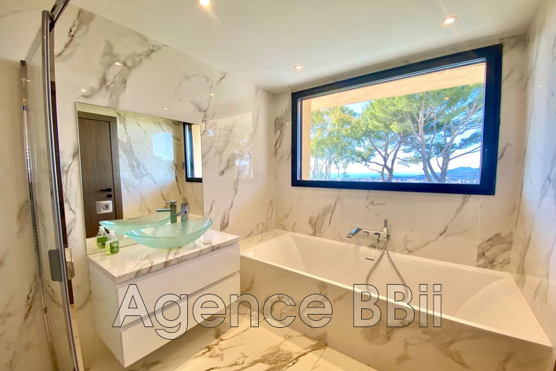 Vente villa contemporaine Mougins  