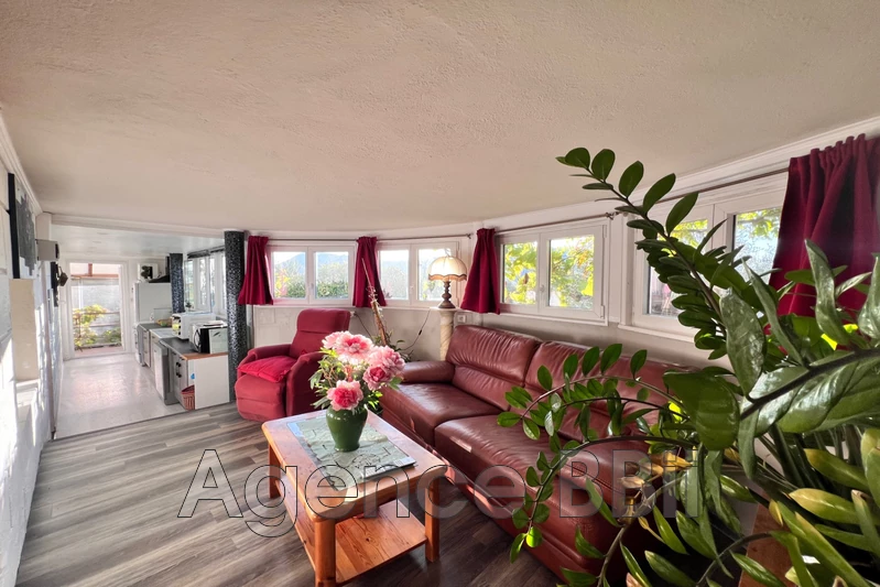 Vente villa Saint-André-de-la-Roche  