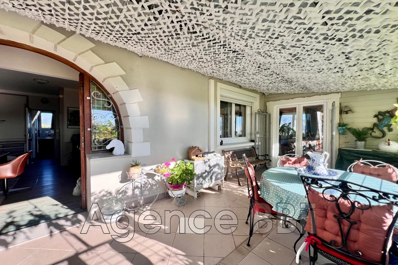 Vente villa Saint-André-de-la-Roche  