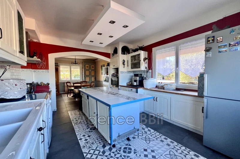 Vente villa Saint-André-de-la-Roche  