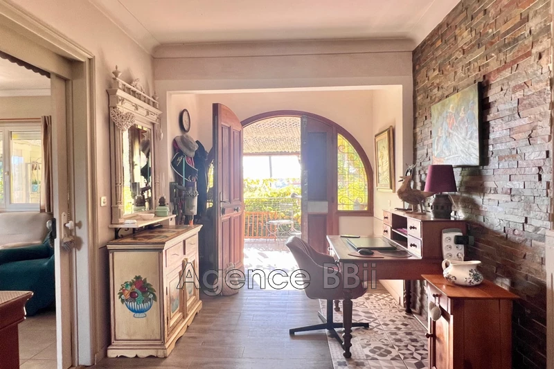 Vente villa Saint-André-de-la-Roche  