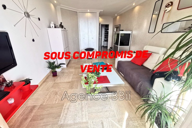 Photo Apartment Grasse Bd carnot, to buy apartment 3 rooms 62 m²