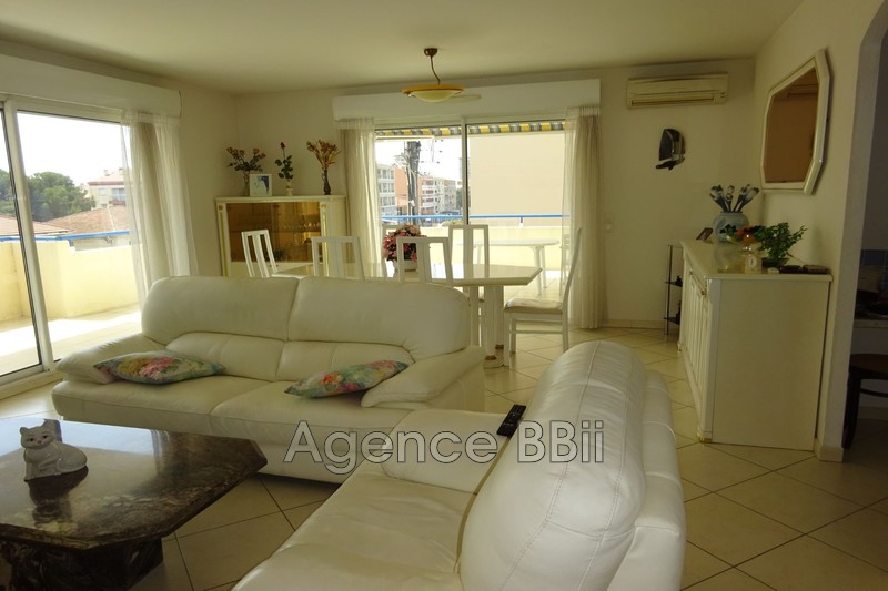 Photo Apartment Saint-Aygulf to buy apartment 3 rooms 76 m²