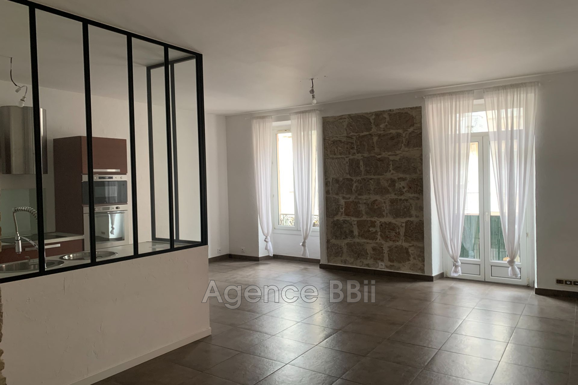 Vente Appartement 76m² 4 Pièces à Nice (06000) - BBII