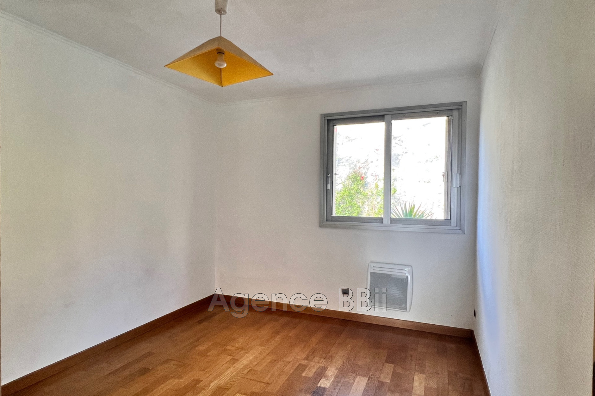 Vente Appartement 80m² 4 Pièces à Nice (06300) - BBII