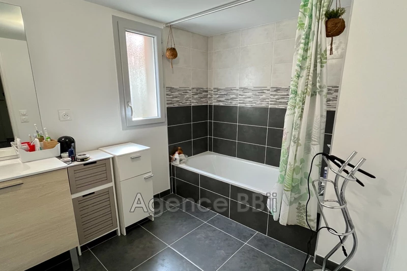 Vente appartement Châteauneuf-Villevieille  
