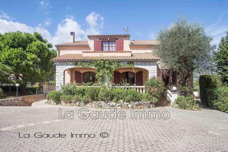 Villa La Gaude   achat villa  6 chambres   170&nbsp;m&sup2;