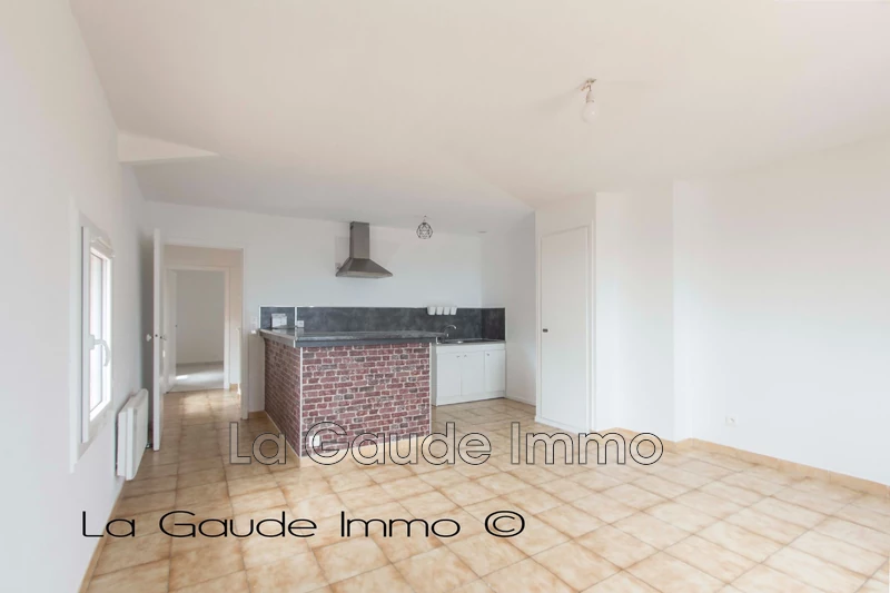 Duplex Saint-Jeannet Village,   to buy duplex  4 room   80&nbsp;m&sup2;