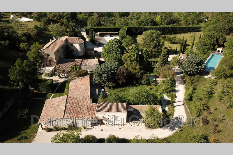 Photo Ferme Pernes-les-Fontaines   to buy ferme  15 bedroom   560&nbsp;m&sup2;