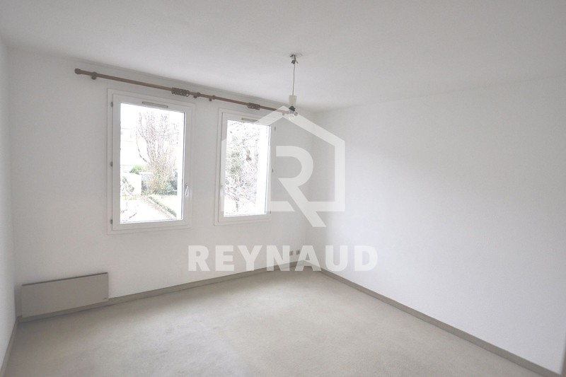 Photo Apartment Clermont-l&#039;Hérault Centre-ville,   to buy apartment  2 rooms   43&nbsp;m&sup2;