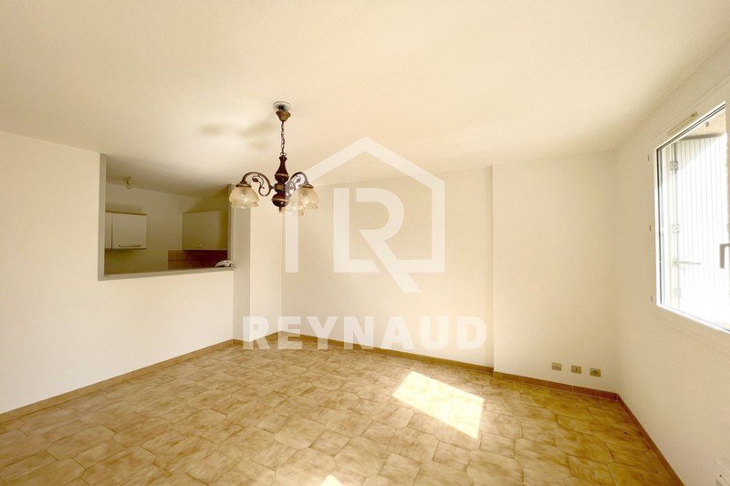 Photo Apartment Clermont-l&#039;Hérault Centre-ville,   to buy apartment  2 rooms   43&nbsp;m&sup2;