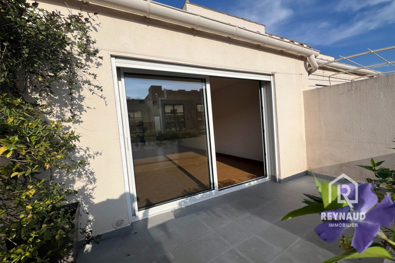 Photo Appartement Clermont-l&#039;Hérault   achat appartement  2 pièces   54&nbsp;m&sup2;