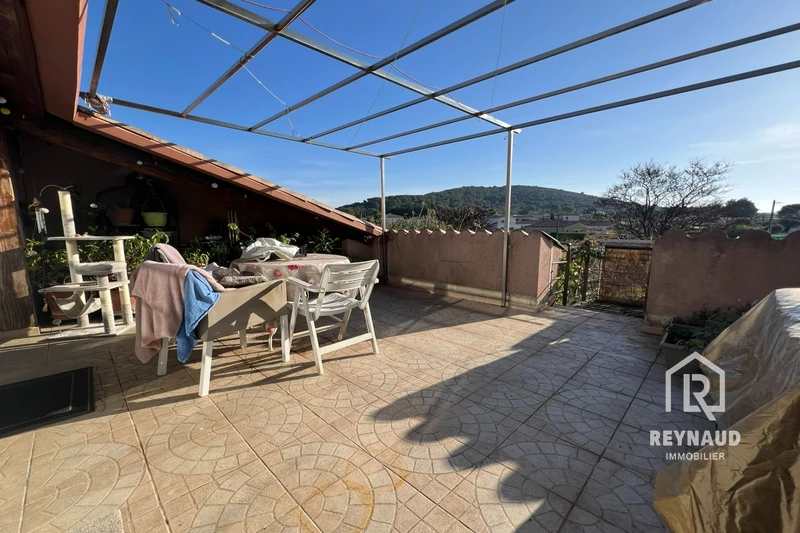 Photo Maison Gignac   achat maison  2 chambres   130&nbsp;m&sup2;