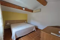 Location maison Eygalières  