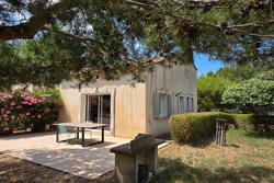 Location maison Eygalières  
