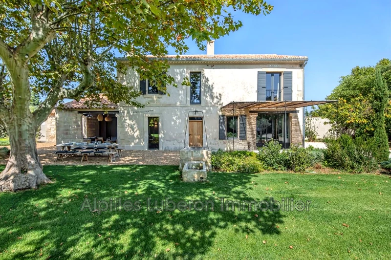 Location saisonnière mas Saint-Etienne-du-Grès  