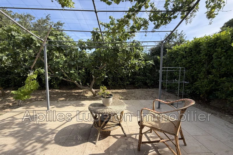 Location saisonnière maison Mollégès  