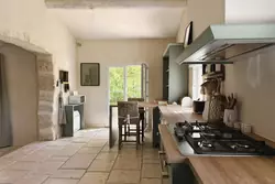 Location saisonnière maison Fontvieille  