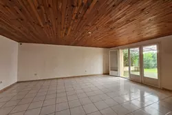 Location appartement Eygalières  