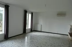 Location villa Eygalières  