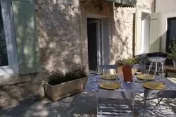 Location appartement Eygalières  