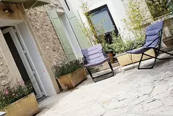 Location appartement Eygalières  