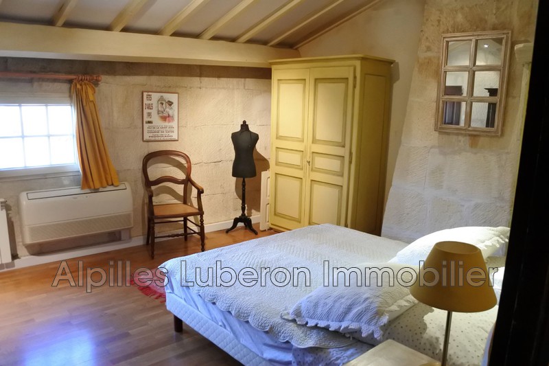 Location saisonnière maison de village Fontvieille  