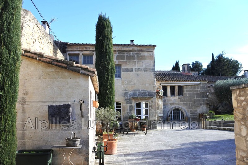 Location saisonnière maison de village Fontvieille  