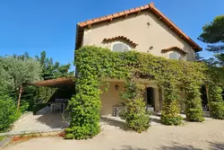Location saisonnière maison de village Eygalières  