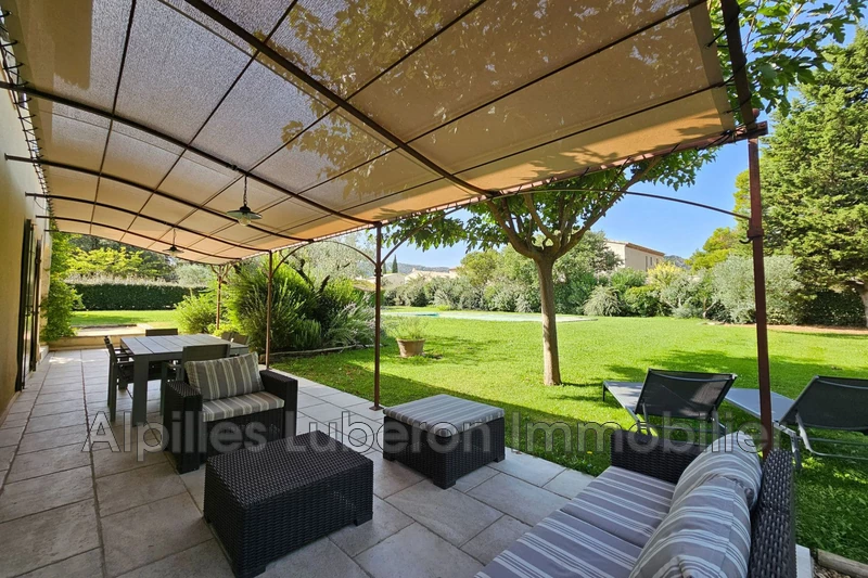 Location saisonnière maison de village Eygalières  