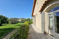 Location saisonnière maison de village Eygalières  
