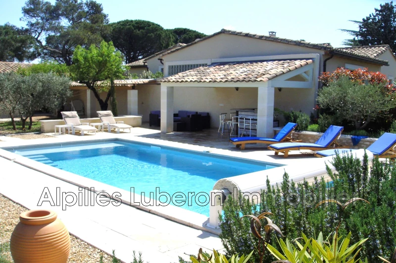 Location saisonnière maison Eygalières  