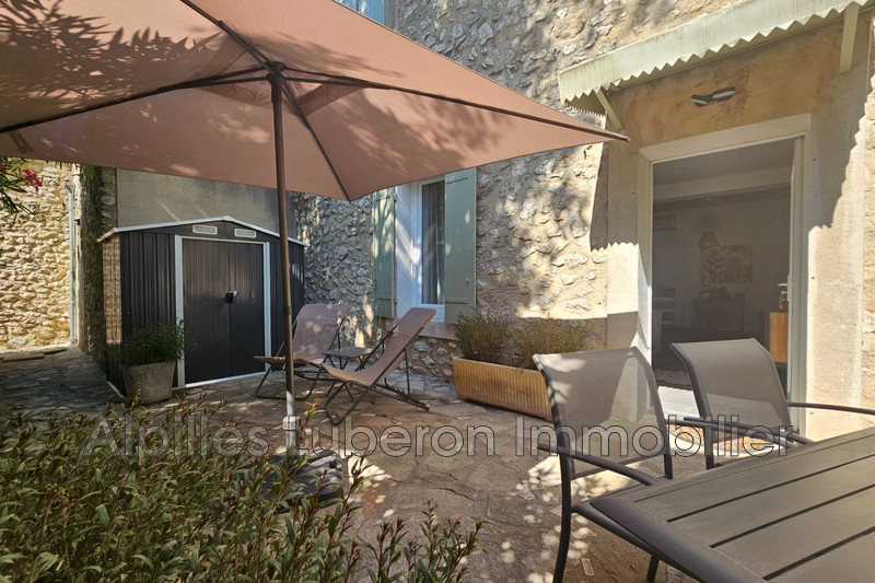 Location saisonnière appartement Eygalières  