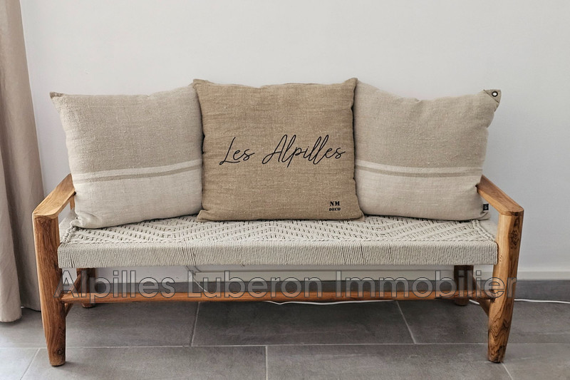 Location saisonnière appartement Eygalières  
